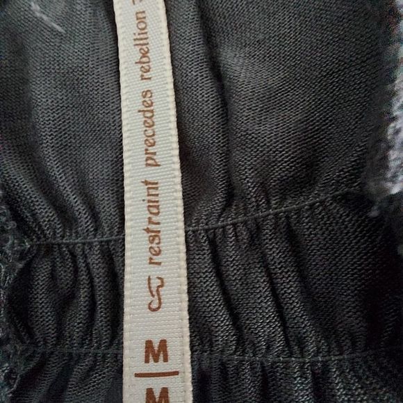 Floral Lace Trim Top - Gray - Picture 5 of 7